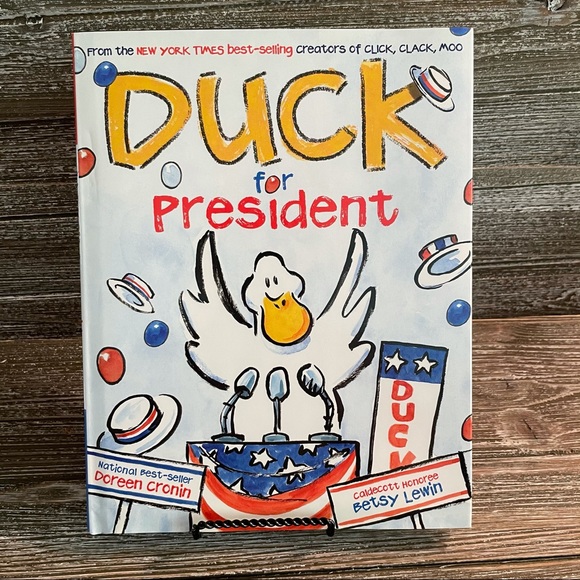 Click Clack Moo Books by Doreen Cronin - Picture 3 of 4